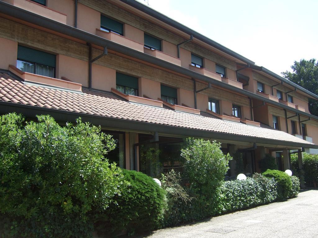 Hotel Canturio Exterior photo